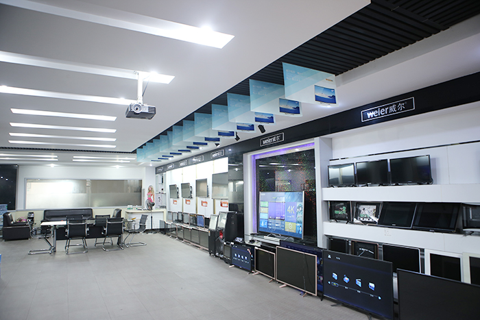 Oem television manufacturers Weier held a special job fair