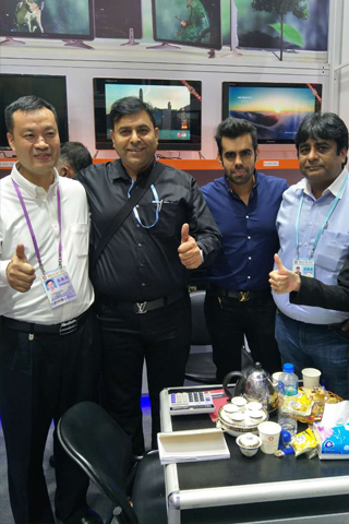 Oem television manufacturers Weier held a special job fair